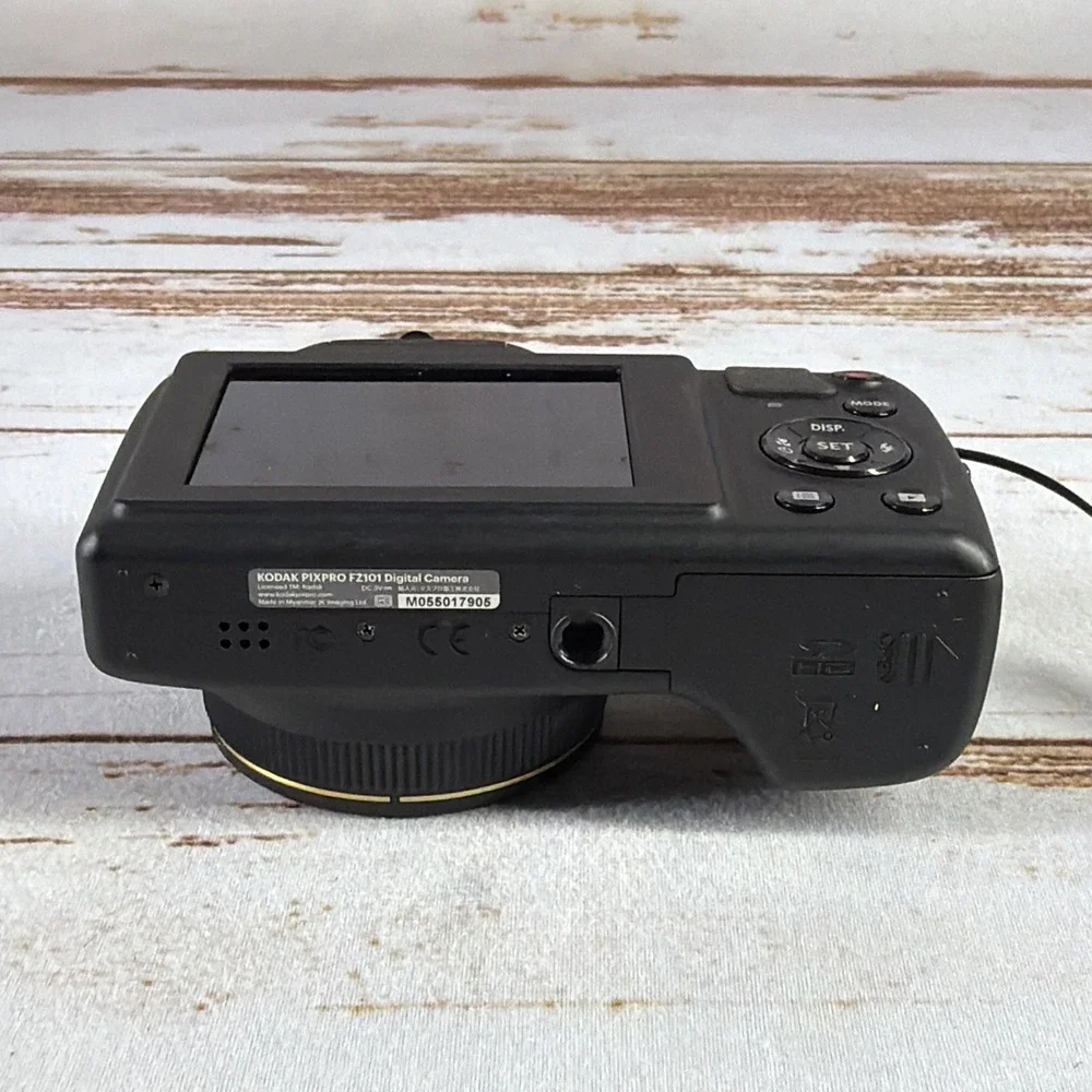Kodak Pixpro FZ101 16MP Compact Digital Camera 10x Optical Zoom Black Tested